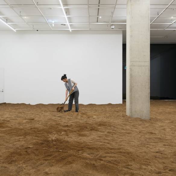 전시정보 관련 포스터