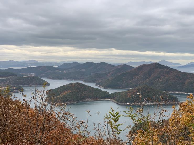 용두산 가는 길에서 바라 본 풍경