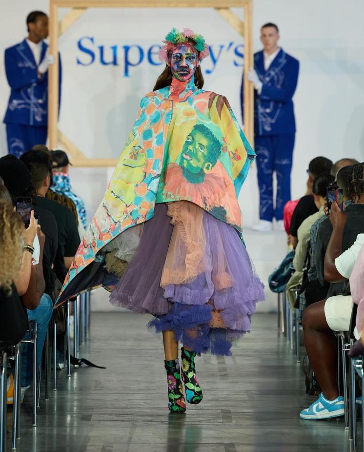 @KIDSUPER