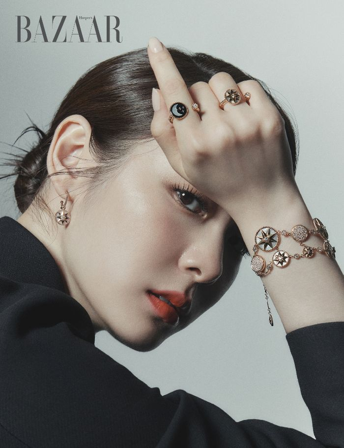 사진 / BAZAAR DB