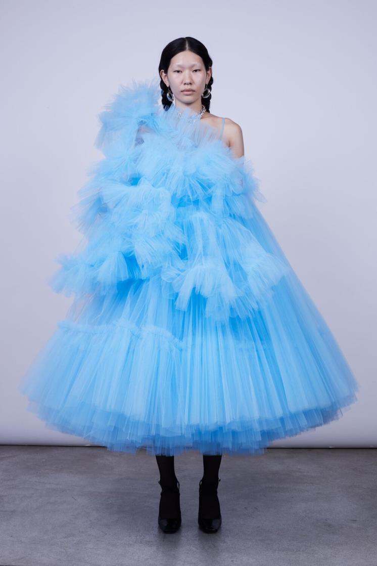 ACT N°1 드레스, 6백22만원대