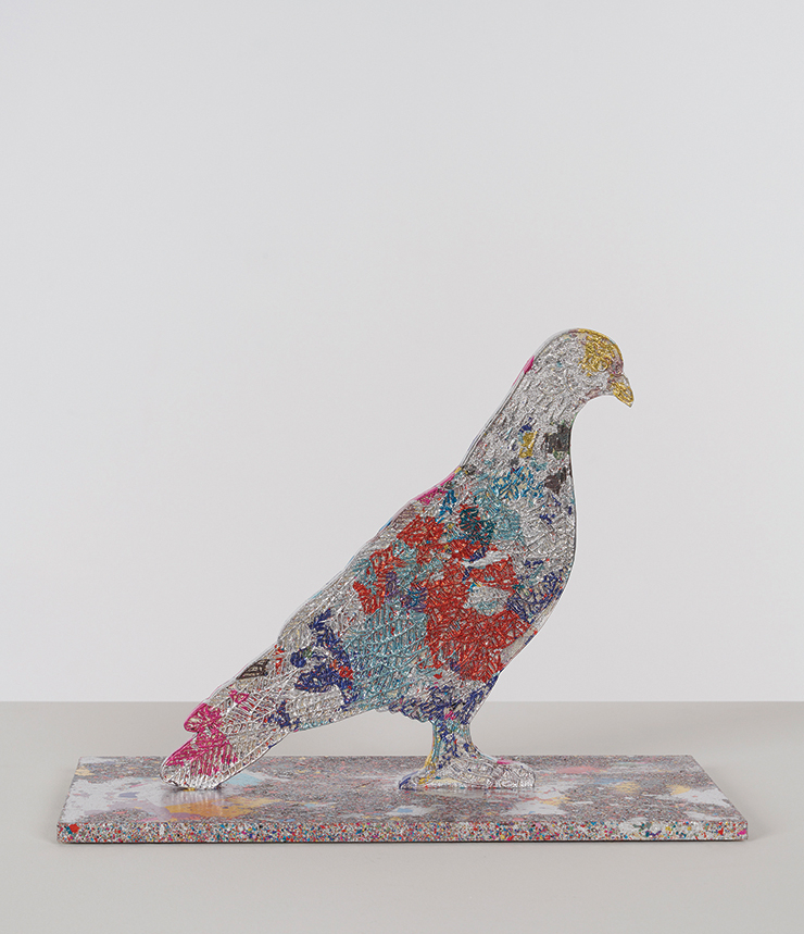 <Show>, Shina plywood and Japanese colored silver leaf, 24.4x33.7x16.2cm, 2023. © Kiki Smith, Courtesy of Pace Gallery