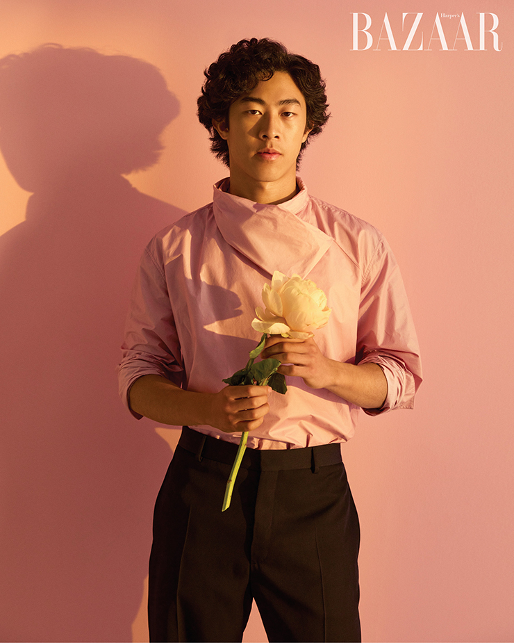 셔츠와 팬츠는 Hermès.
