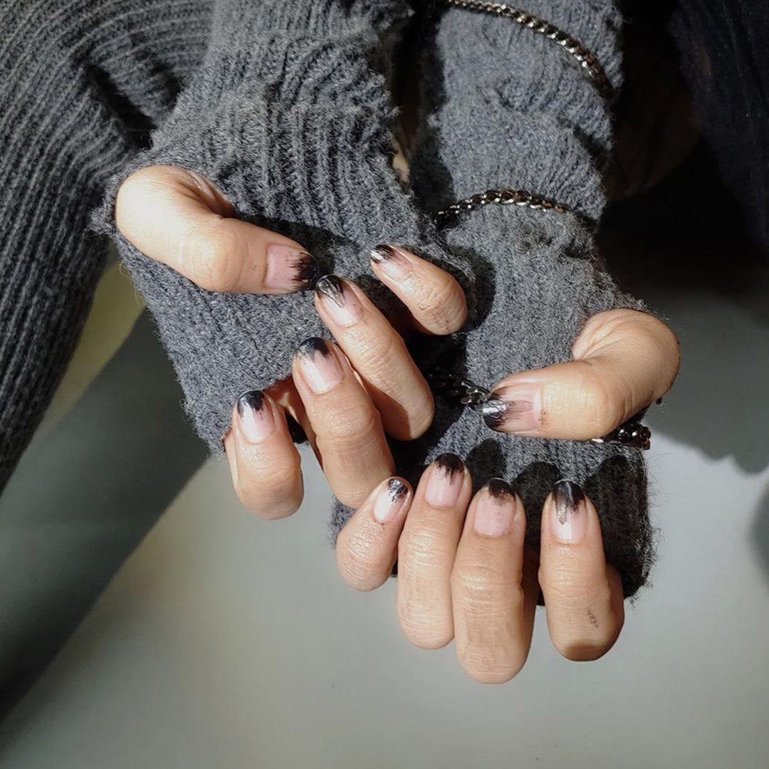 @nail_unistella