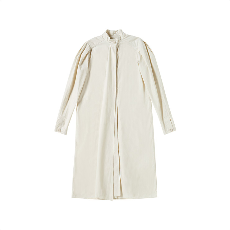 원피스는 Lemaire.