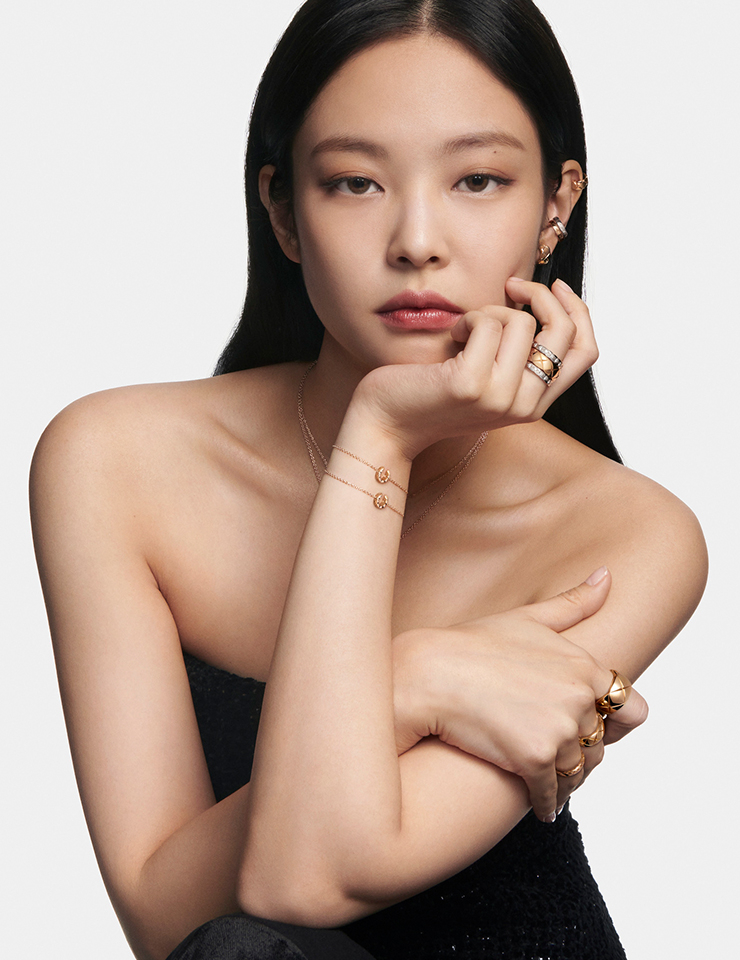 코코 크러쉬로 스타일링한 샤넬 앰버서더 제니