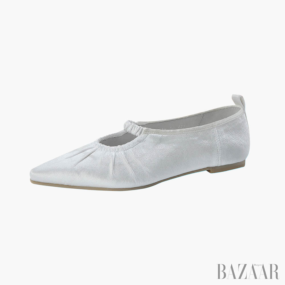 플랫 슈즈는 25만5천원<strong> System</strong>