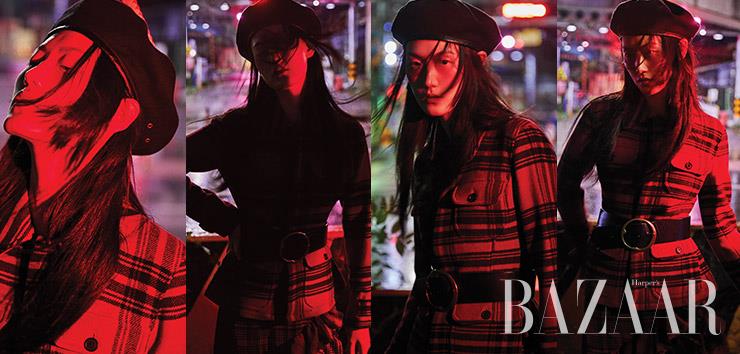 재킷, 스커트, 베레, 벨트는 모두 Polo Ralph Lauren.