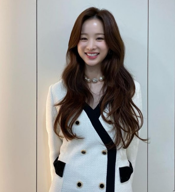 사진 / 솔지 인스타그램