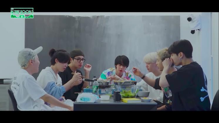 방탄소년단 <인더숲> 시즌 2 공식 티저 캡처
