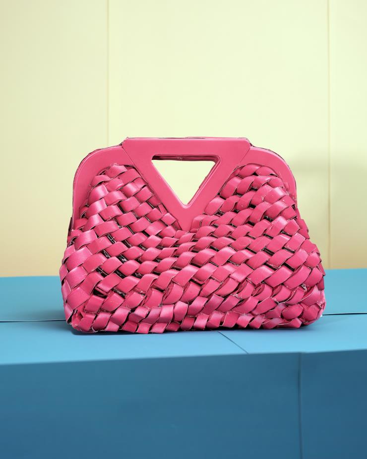 BottegaVeneta_Issue02_DanielGordon