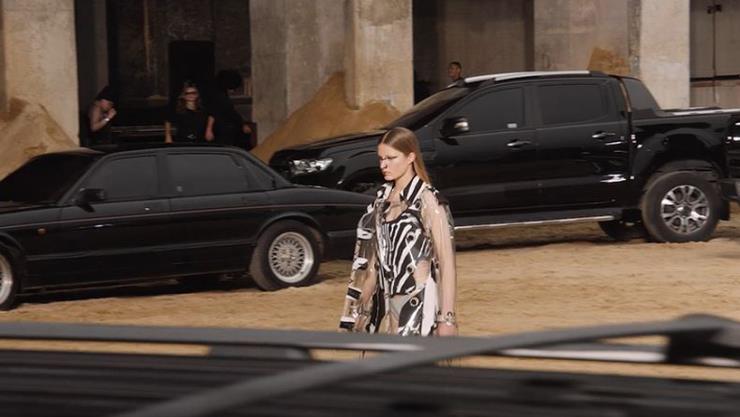 BURBERRY S/S 2022