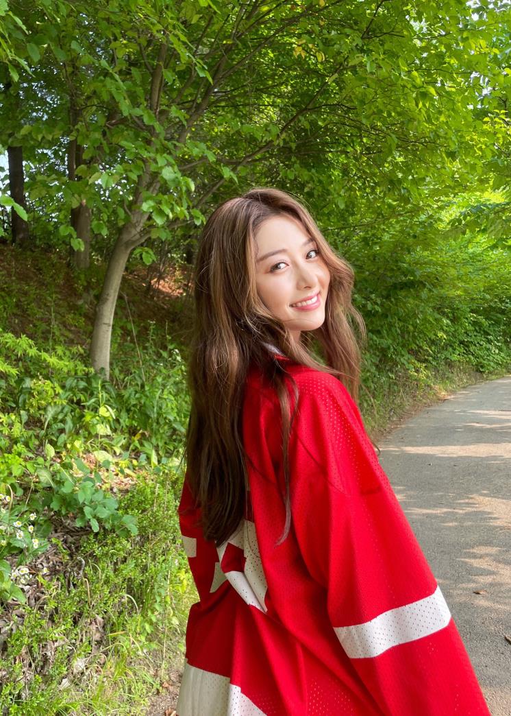 르세라핌 트위터 @IM_LESSERAFIM