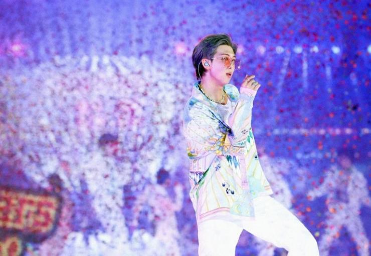 사진 / RM 인스타그램