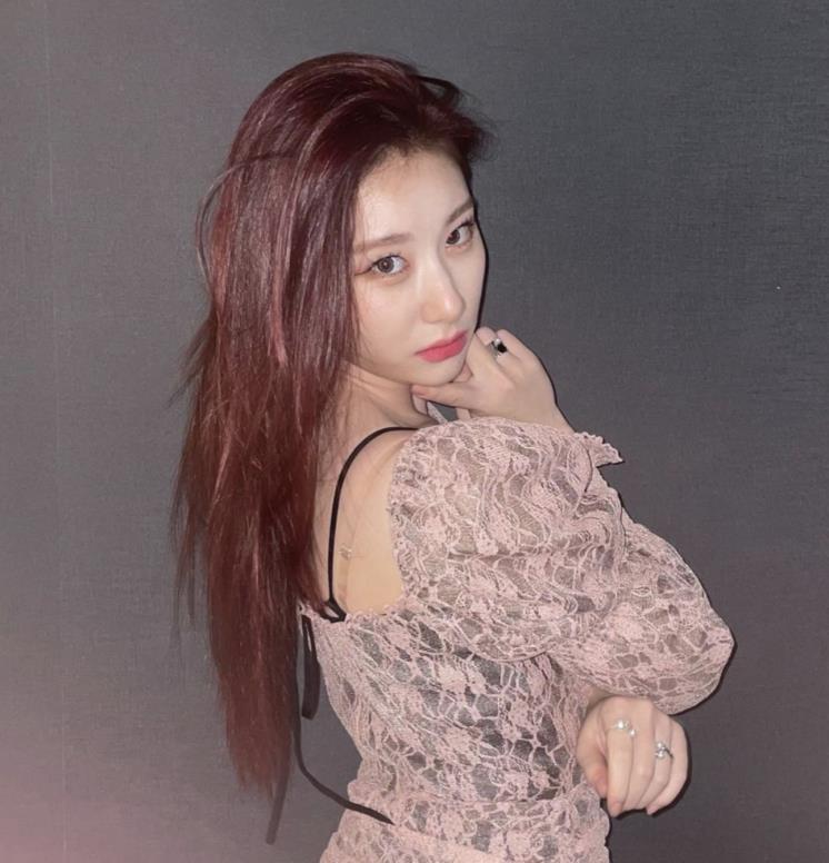 @itzy.all.in.us