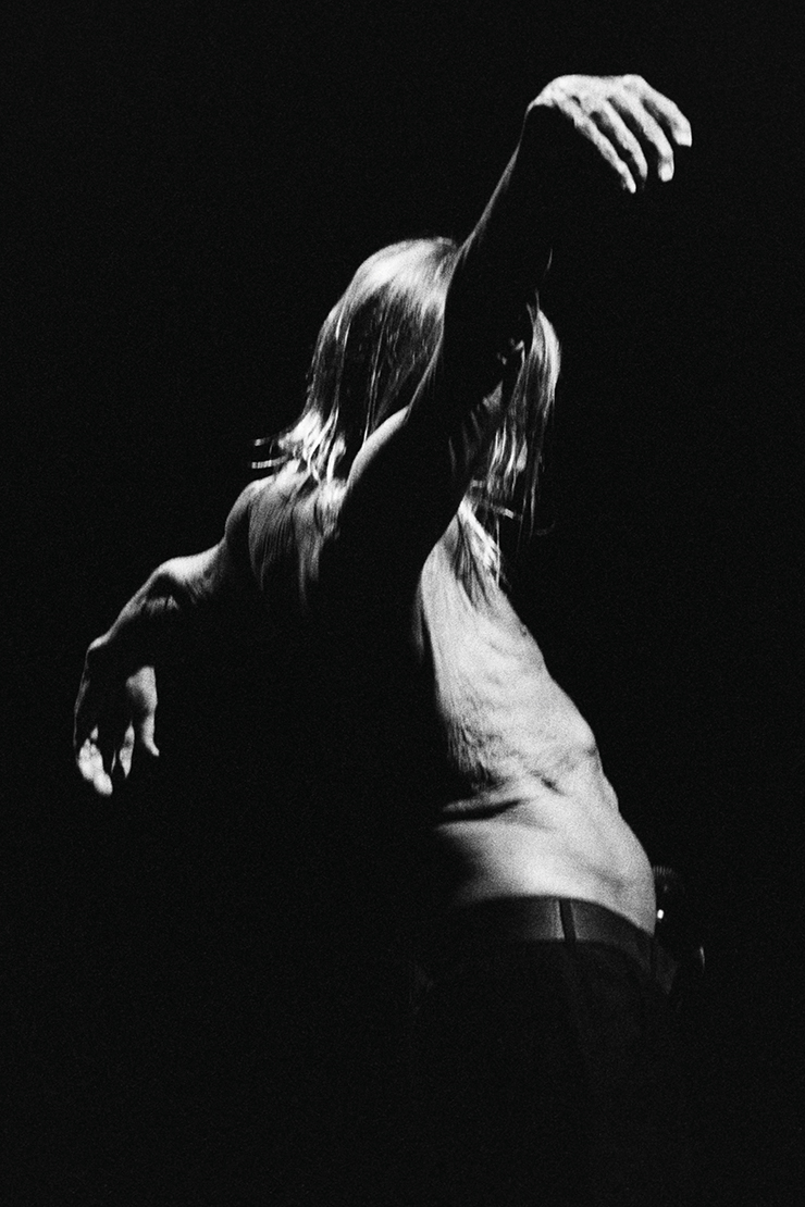 쇼가 끝난 뒤 이어진 이기 팝의 공연.