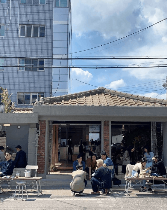 이미지 출처: 트레버틴 인스타그램(@travertine_cafe)