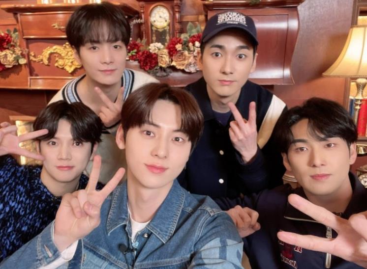 사진 / 뉴이스트 공식 인스타그램