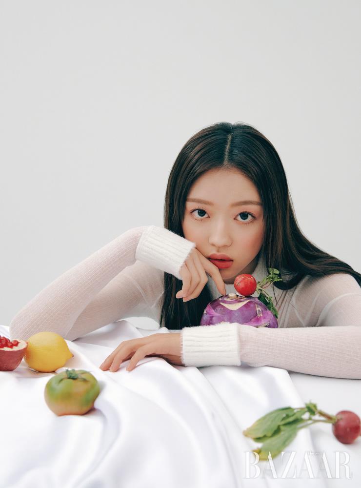 톱은 Fayewoo.