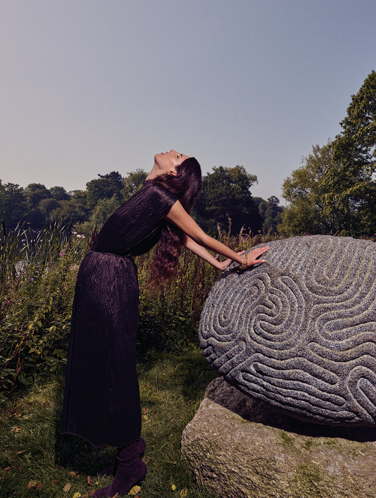 Commissioned by Penny Collier in Memory of Her Late Husband, Anthony Collier. Courtesy of Penny Collier and Yorkshire Sculpture Park