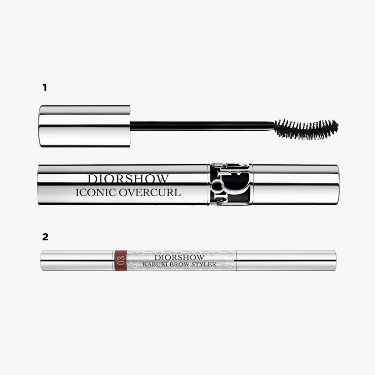 1 Dior 디올쇼 아이코닉 오버컬 워터프루프 마스카라 #090 블랙 4만5천원대. 2 Dior 디올쇼 가부키 브로우 스타일러 4만원대.