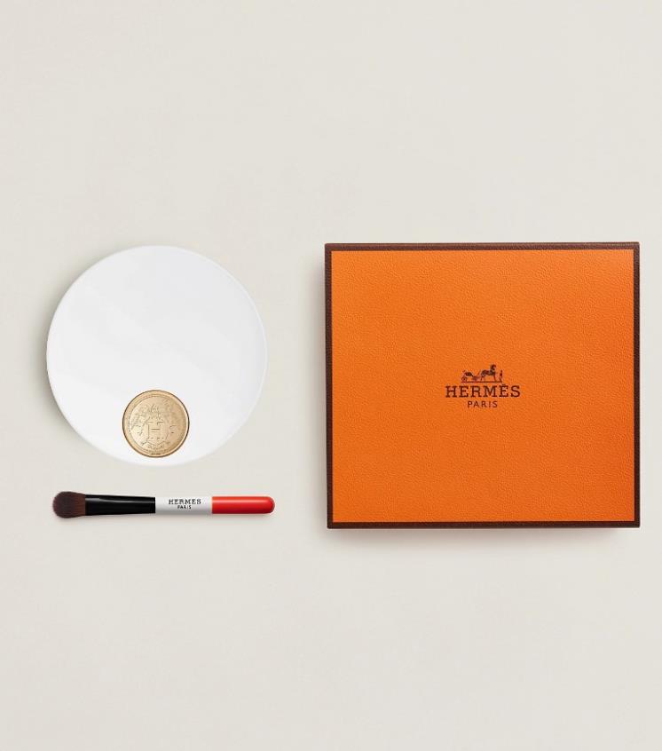  HERMES BEAUTY 옹브르 데르메스 컬러 팔레트 세트 오브 포 아이섀도우 15만4천원 