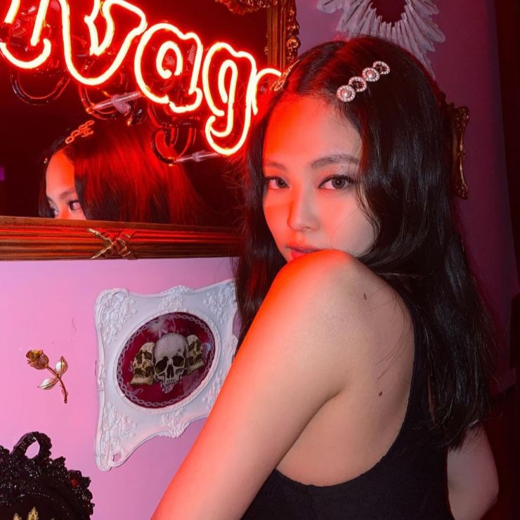 제니의 다양한 진주 스타일링 방법.