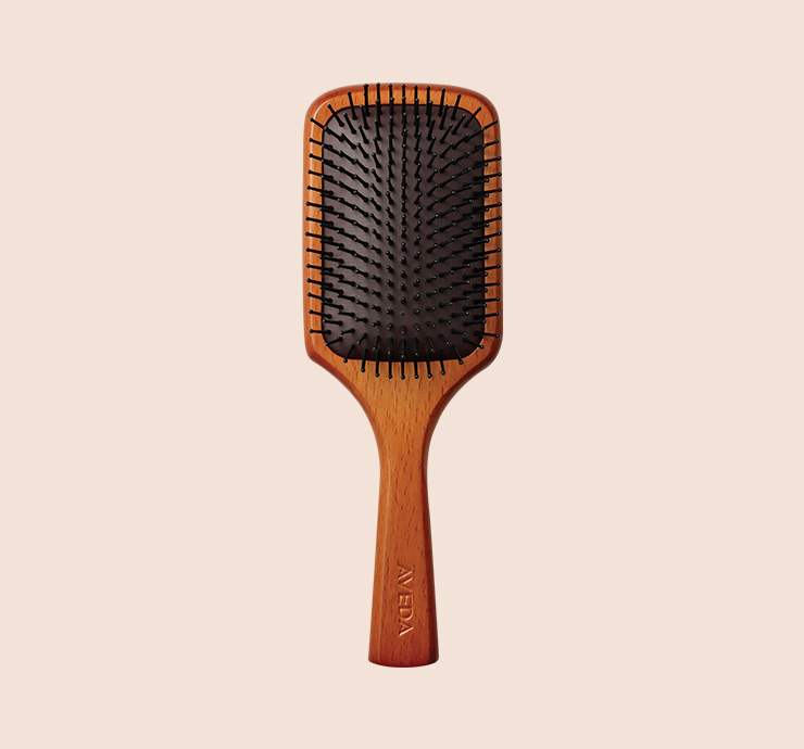 Aveda 우든 패들 브러시 3만6천원.