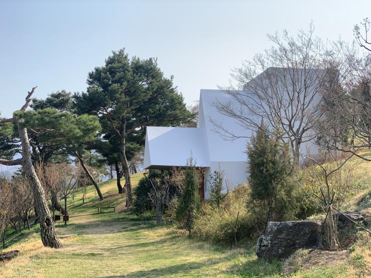 아름다운 사연이 깃든 채플, 내심낙원