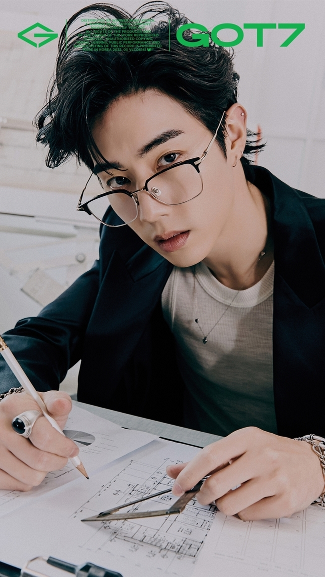 새 미니앨범 'GOT7' 세 번째 콘셉트 포토 / 워너뮤직코리아