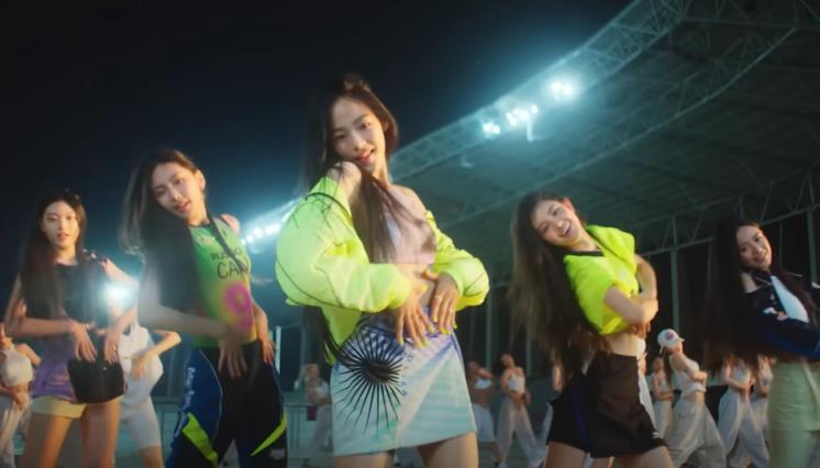 MV <ATTENTION> 캡쳐