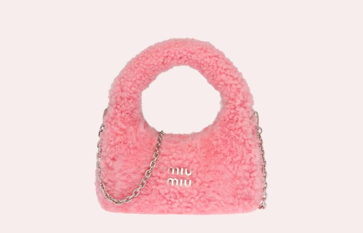 miu miu 미우 완더 시어링 미니 호보백, 2백만 원 후반대