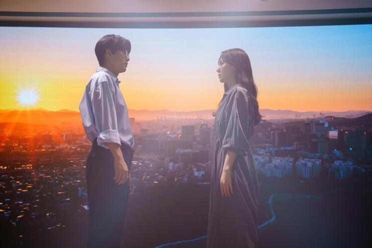 윤계상, 서지혜, 김지석 주연의 판타지 직장 로맨스 '키스식스센스'