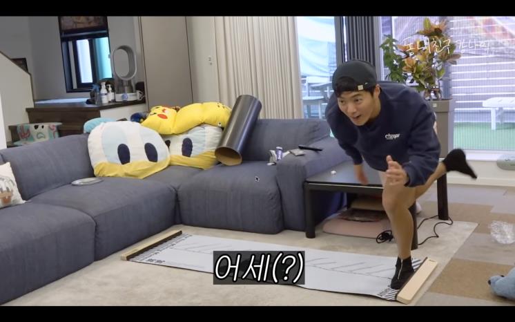 YouTube @동내친구강나미