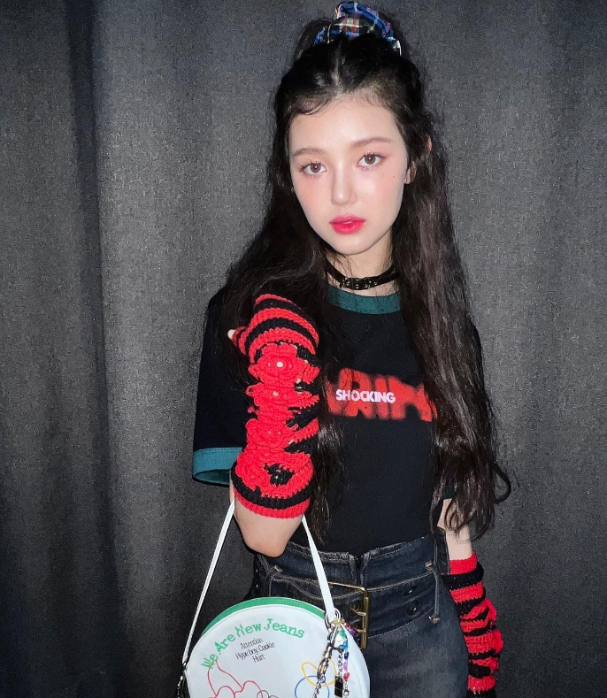 MV <ATTENTION> 캡쳐, NEWJEANS 인스타그램