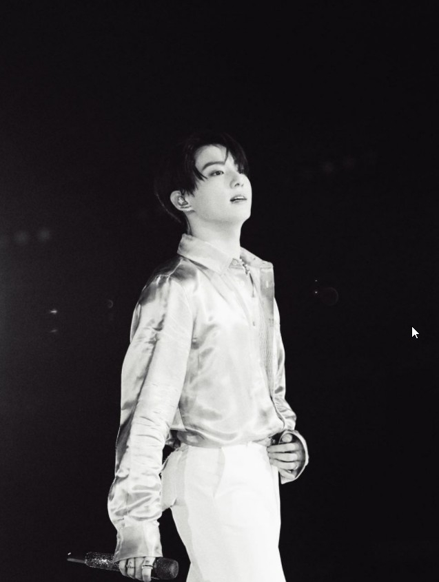 사진 / 정국 인스타그램 @abcdefghi__lmnopqrstuvwxyz