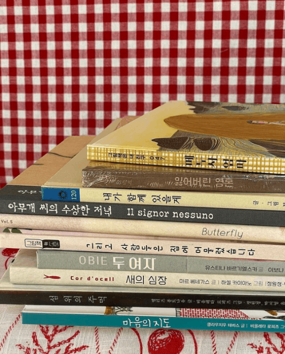 이미지 출처: 콜링북스 인스타그램(@iam.callingbooks)