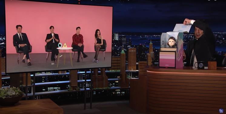 The Tonight show starring Jimmy Fallon 유튜브 캡처