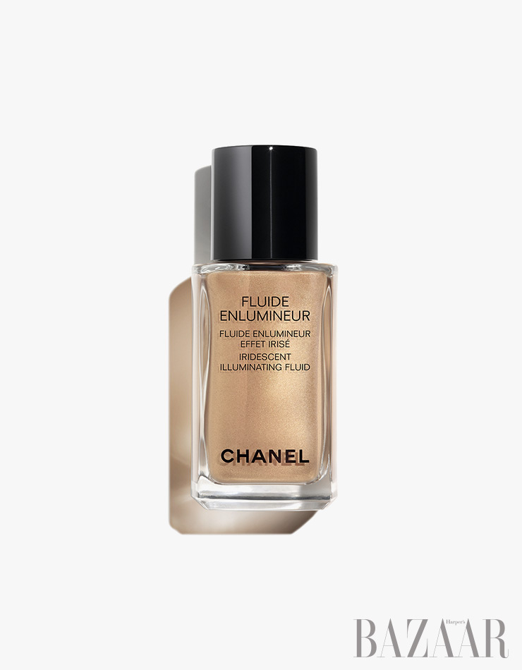 Chanel 플루이드 엔루미네르, 오르 아이보리 7만2천원.