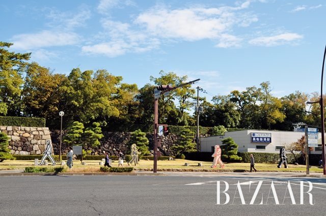 줄리언 오피(Julian Opie), ‘은행가, 간호사, 탐정, 변호사’, 2014, Photo: Akira Takahashi