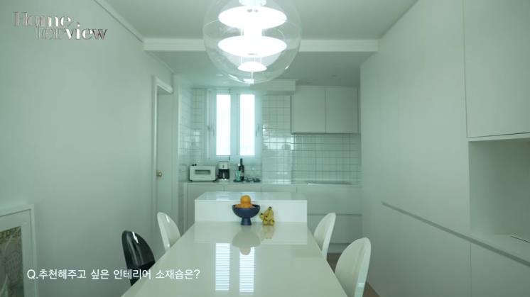 바자 홈터뷰 캡처, 부엌