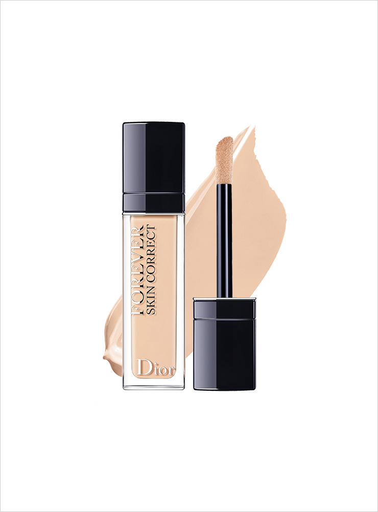 Dior 디올 포에버 스킨 코렉트 5만5천원대.