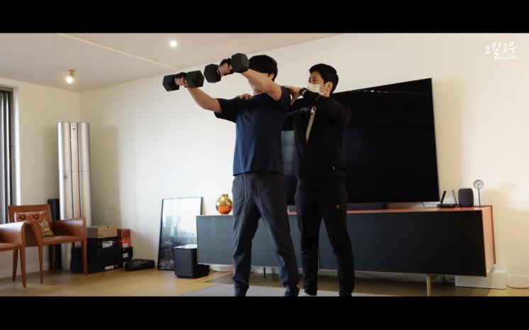 YouTube @1일1우 JUNGILWOO