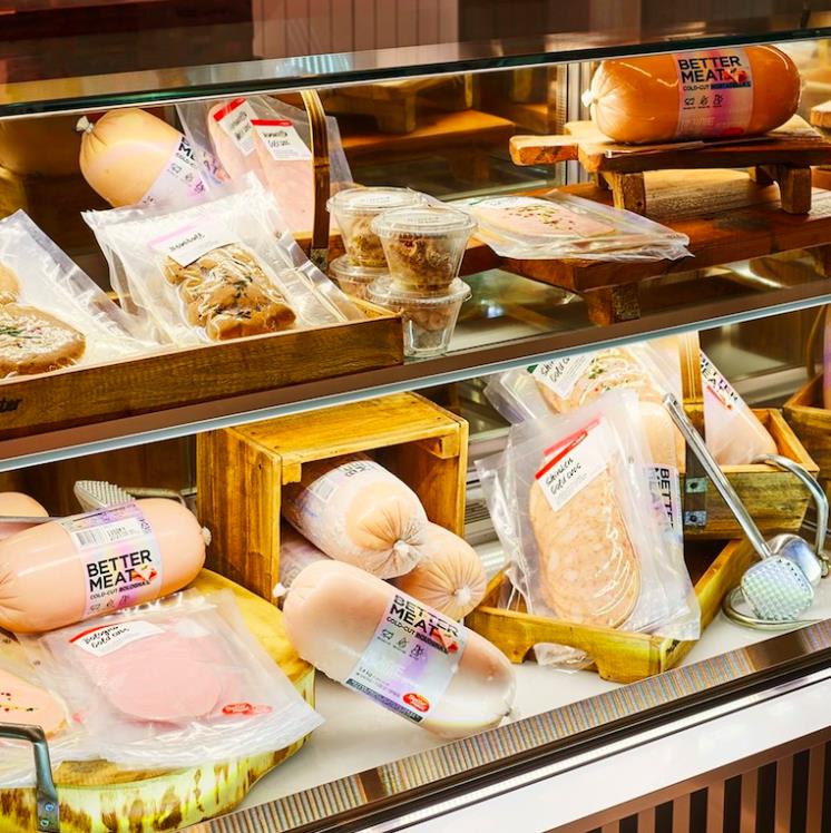 사진 신세계푸드, 베러미트 인스타그램 @shinsegaefood.official, @bettermeat.official