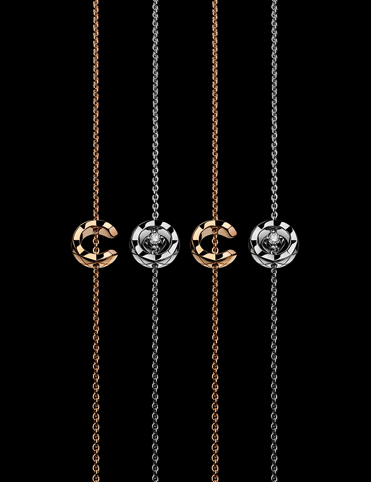 18K 베이지 골드 브레이슬릿, 18K 화이트 골드와 다이아몬드 브레이슬릿을 조합해 ‘COCO’로 스타일링 할 수 있다.