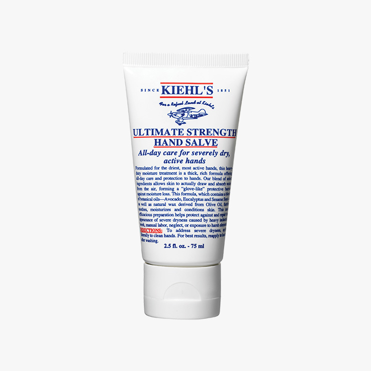 Kiehl’s 얼티밋 스트렝스 핸드 살브 아보카도 오일, 유칼립투스 오일 등 식물 유래 성분을 함유했다. 2만1천원대.