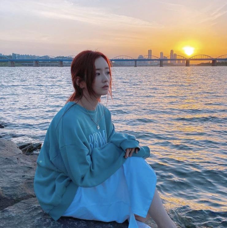 에이핑크 보미 @__yoonbomi__
