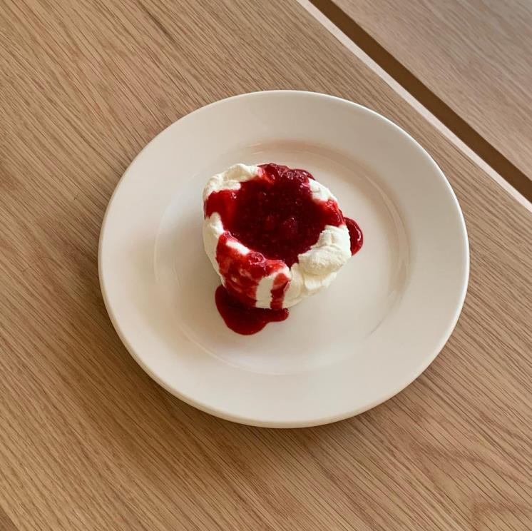 사진 롱앤쇼트 인스타그램 @longandshortseoul