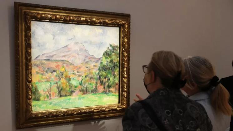 1억 3800만 달러에 판매된 폴 세잔의 작품 Paul Cezanne's La Montagne Sainte-Victoire fetched $138m (출처 EPA)