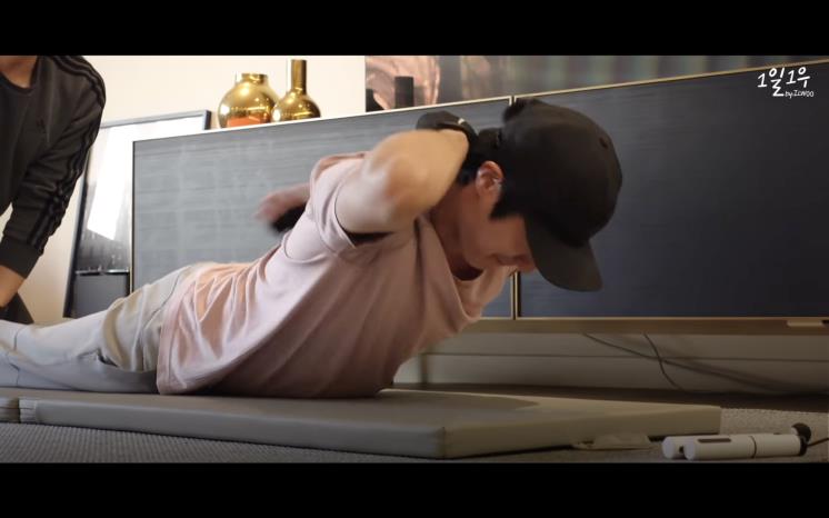 YouTube @1일1우 JUNGILWOO
